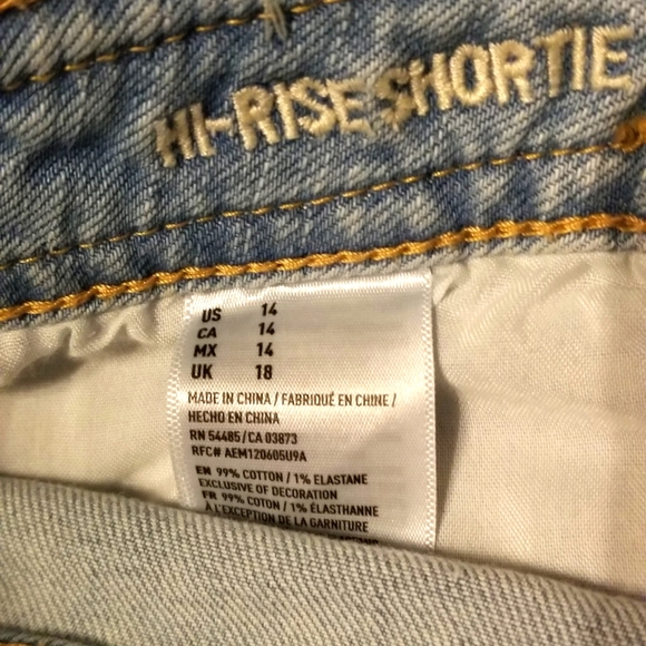 American Eagle Women's jean shorts, size 14 - Picture 4 of 8